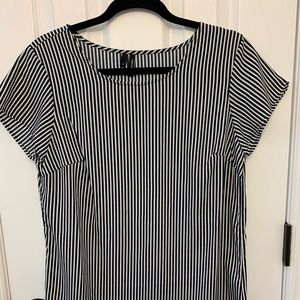 Navy Blue & White Stripe Size M